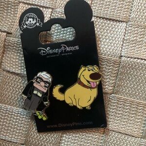 Disney Carl & pup from ‘’Up’ pin original from Disney Parks excellent condition